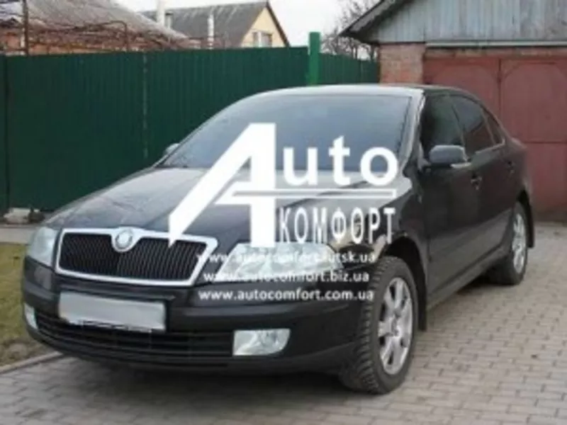 Лобовое стекло на Skoda Octavia A5 (Хетчбек,  Комби) (2004-2012) с уста