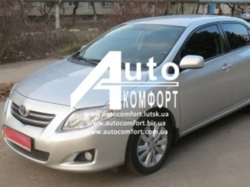 Лобовое стекло на Toyota Corolla E140/150 (Седан) (2007-2012) с устано