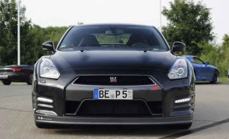 Автозапчасти б.у и новые на Nissan GT-R (Ниссан GT-R) 2007-2014 год 