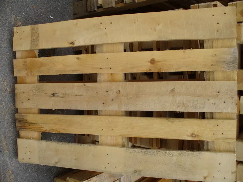 Новые деревянные поддоны собственного производства размером 1200*800мм