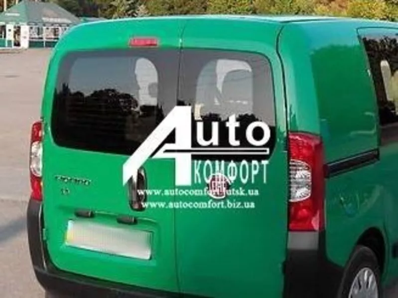 Заднее стекло (распашонка правая) Fiat Fiorino,  Citroёn Nemo,  Peugeot