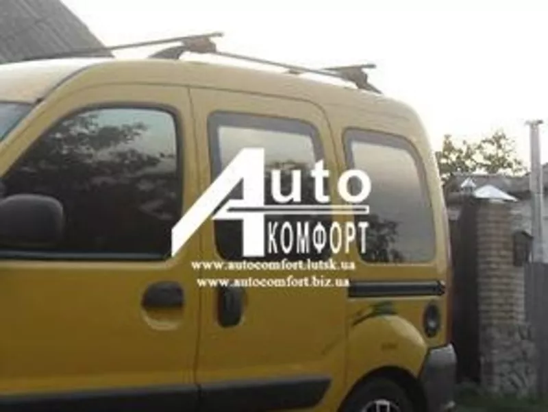 Передний салон,  левое окно на автомобиль Renault Kangoo 96-08 