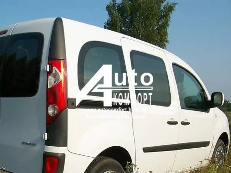 Задний салон,  правое окно на автомобиль Renault Kangoo 08-