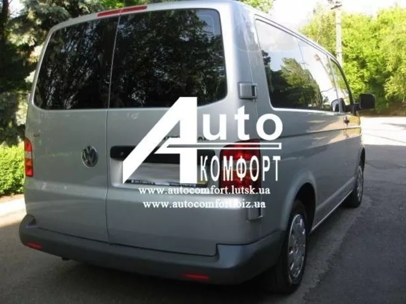 Заднее стекло (распашонка правая) без эл.об на VW Transporter T-5