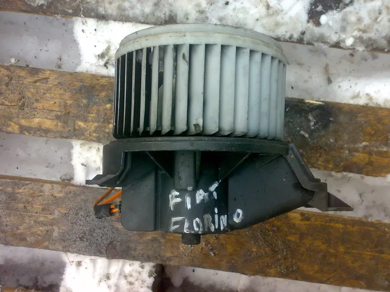 Продам оригинальный моторчик вентилятор печки Fiat Fiorino