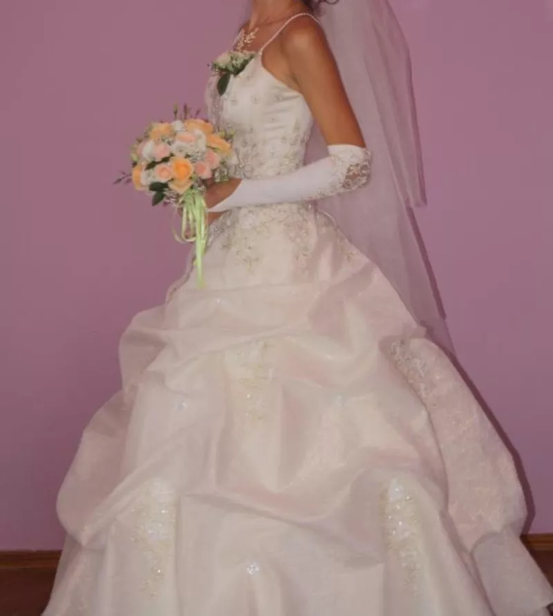 весільну сукню 2
